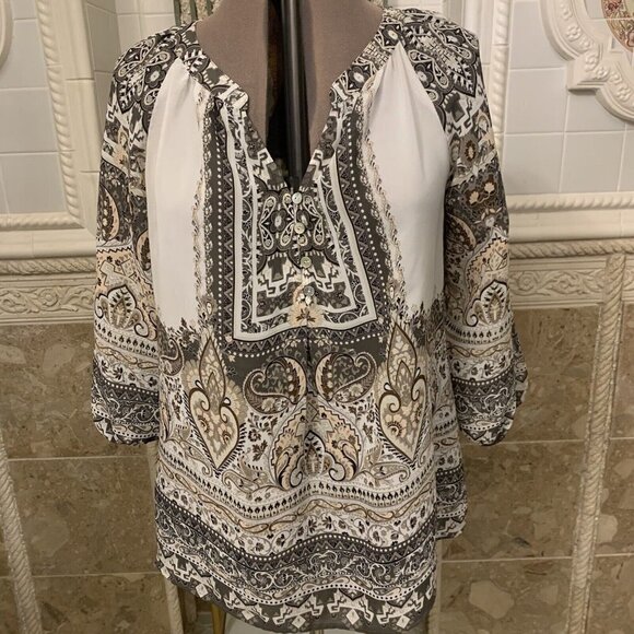 New Directions. Size XL. Border Print Chiffon Pullover. Raglan Sleeve. B93. - Picture 1 of 5